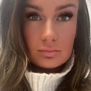 Meet your Posher, Mandy